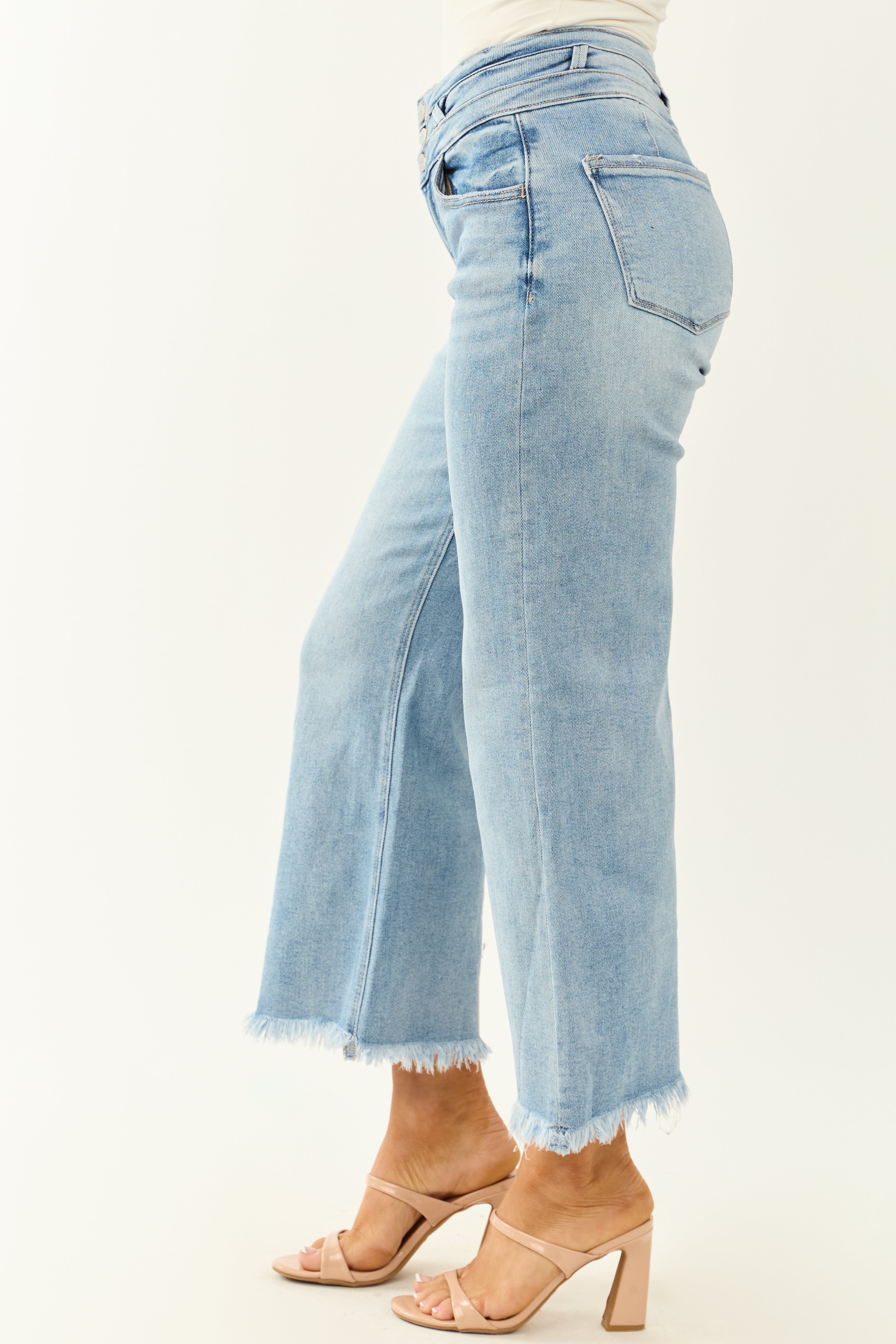 Risen Light Wash Stretchy Wide Leg Cropped Jeans
